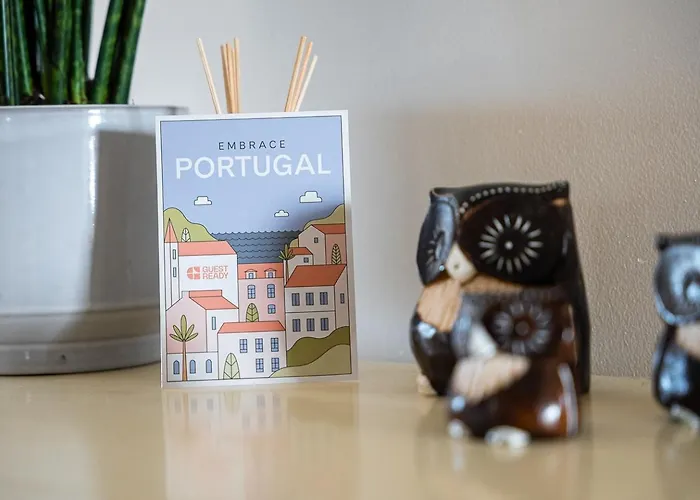 Charming Beachside Escape * Esmoriz